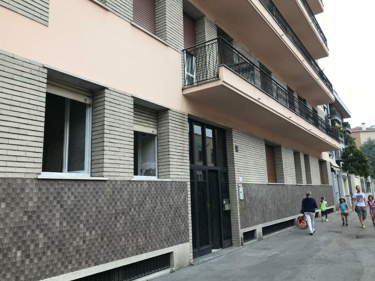 Accogliente Bilocale Apartment Milan Exterior photo